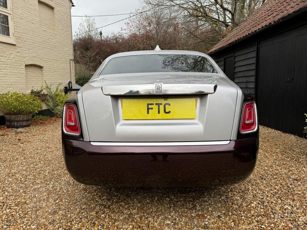Rolls-Royce Phantom  Red #10
