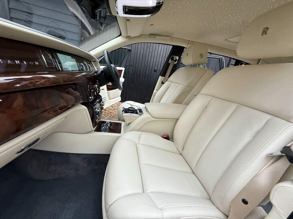 Rolls-Royce Phantom  Red #21