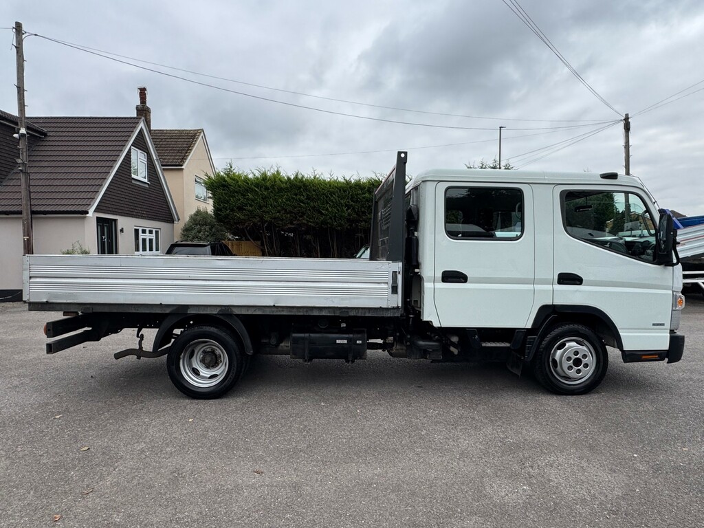 Mitsubishi Fuso Canter Canter White #4