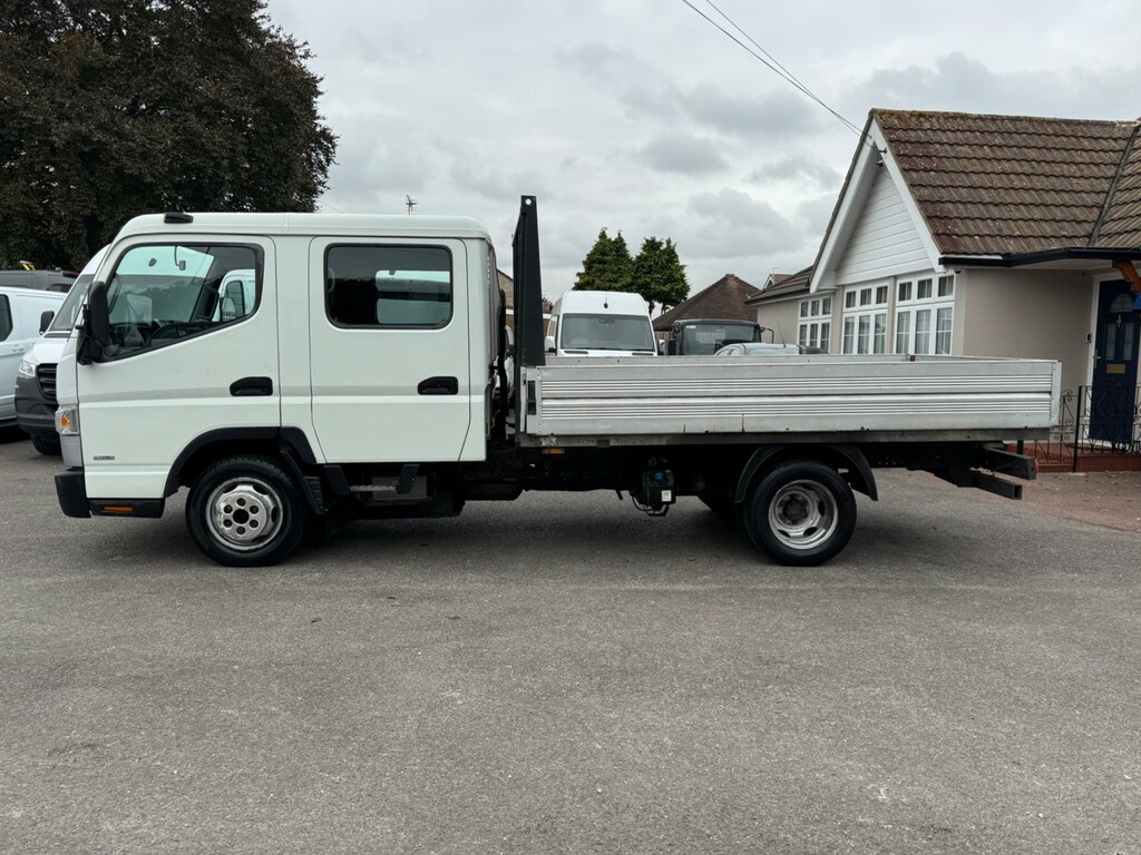 Mitsubishi Fuso Canter Canter White #5