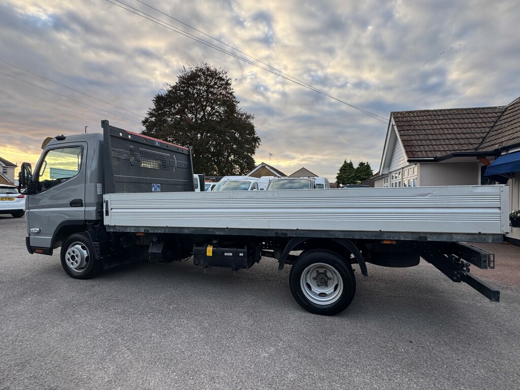 Mitsubishi Fuso Canter 3S13 Euro 6 3.0 Tipper White #4