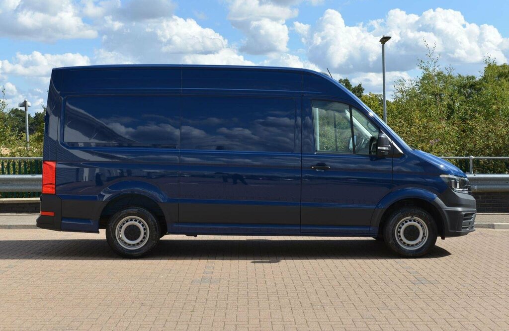 Volkswagen Crafter 2.0 Tdi Cr30 Startline Fwd Mwb High Roof Euro 6 S Blue #6