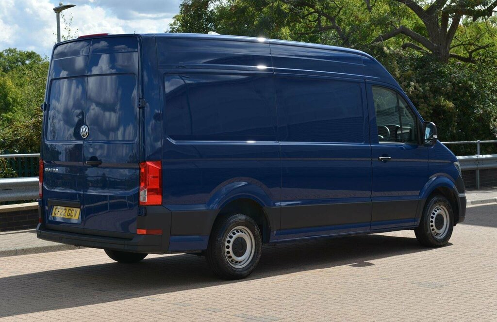Volkswagen Crafter 2.0 Tdi Cr30 Startline Fwd Mwb High Roof Euro 6 S Blue #4