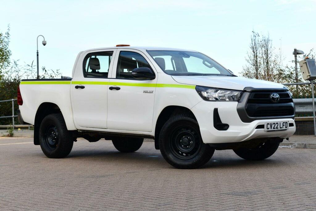 Toyota HILUX 2.4 D-4d Active 4Wd Euro 6 Ss White