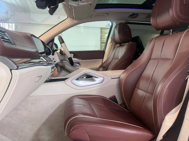 Mercedes-Benz Maybach GLS Class 4.0 Gls600h V8 Mhev First Class G-tronic 4Matic Eu Black #46