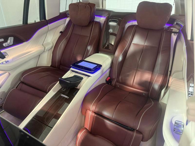 Mercedes-Benz Maybach GLS Class 4.0 Gls600h V8 Mhev First Class G-tronic 4Matic Eu Black #20