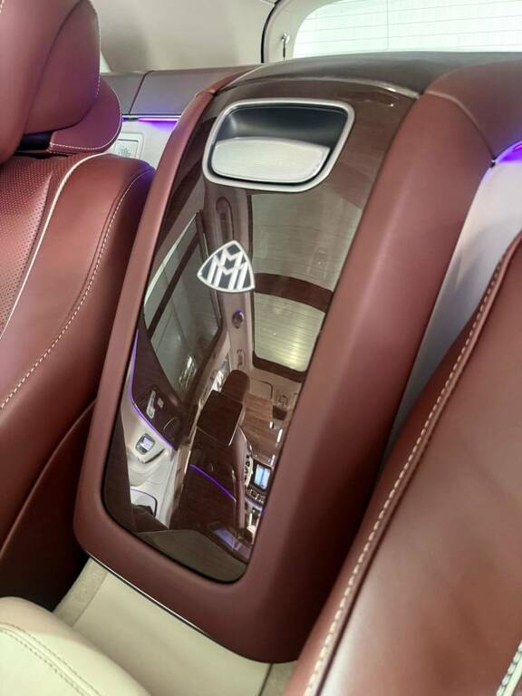Mercedes-Benz Maybach GLS Class 4.0 Gls600h V8 Mhev First Class G-tronic 4Matic Eu Black #18