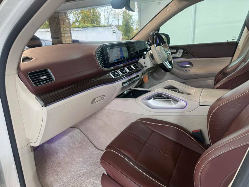 Mercedes-Benz Maybach GLS Class 4.0 Gls600h V8 Mhev First Class G-tronic 4Matic Eu Black #19