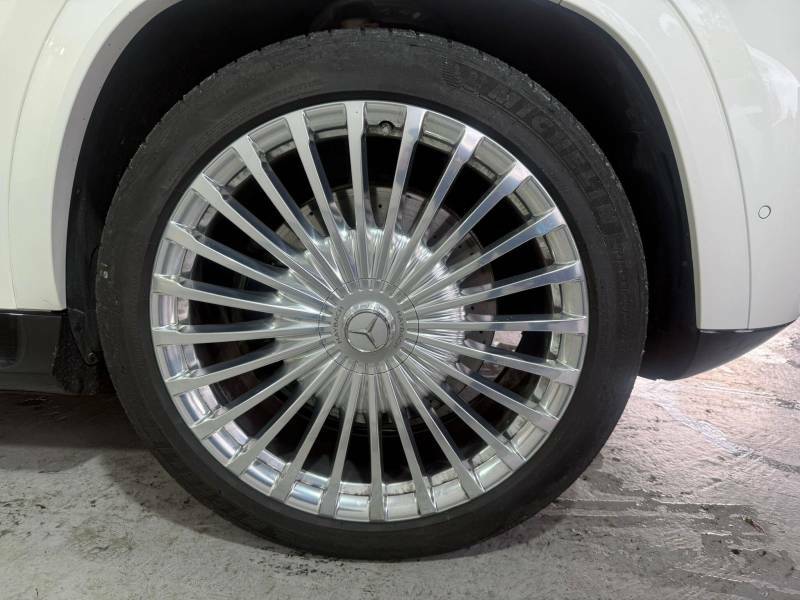 Mercedes-Benz Maybach GLS Class 4.0 Gls600h V8 Mhev First Class G-tronic 4Matic Eu Black #38