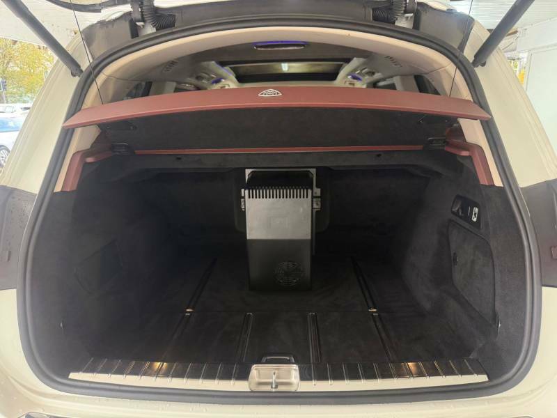 Mercedes-Benz Maybach GLS Class 4.0 Gls600h V8 Mhev First Class G-tronic 4Matic Eu Black #43