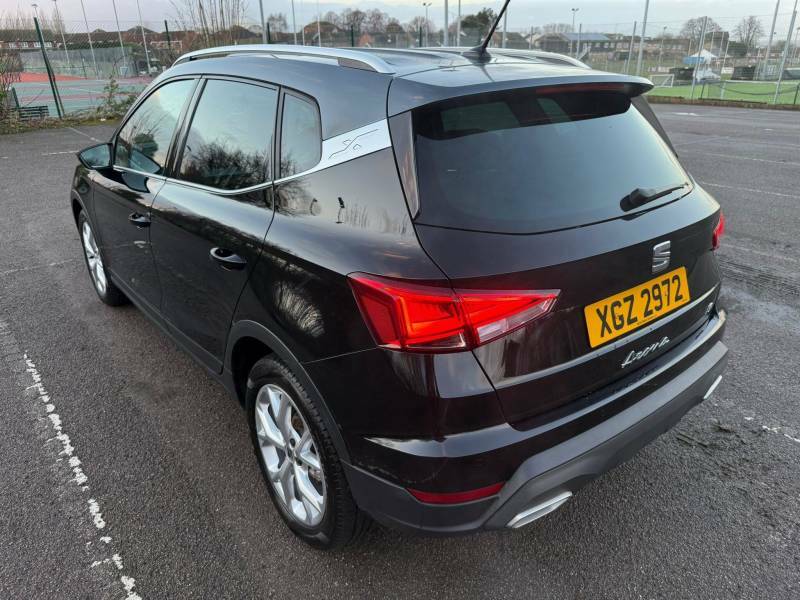 Seat Arona 1.0 Tsi 110 Fr - 2022 22 XGZ2972 Black #4