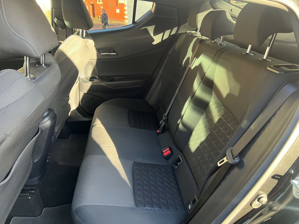 Toyota C-Hr Design Black #6