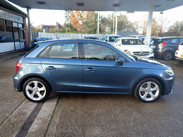 Audi A1 A1 Sportback Tdi Sport WK66NKZ Blue #2