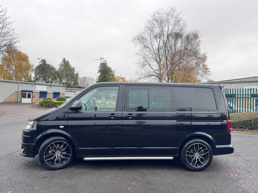 Volkswagen Transporter Sportline 2.0 Bitdi Sportline T32 Kombi Dsg L1 H1 Black #4