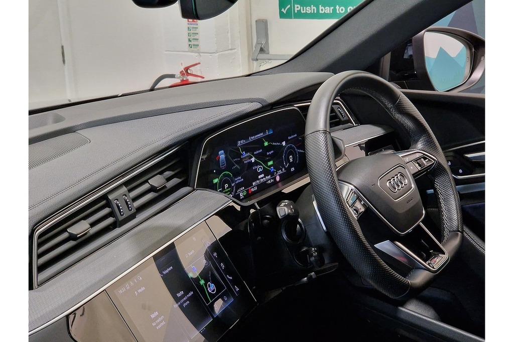Audi Q8 e tron Audi Q8 Sportback Black Edition 55 E-tron Quattro Blue #49