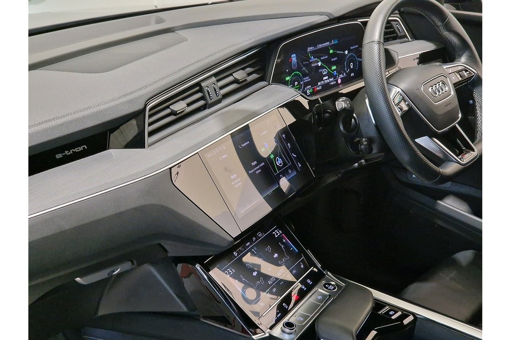 Audi Q8 e tron Audi Q8 Sportback Black Edition 55 E-tron Quattro Blue #47