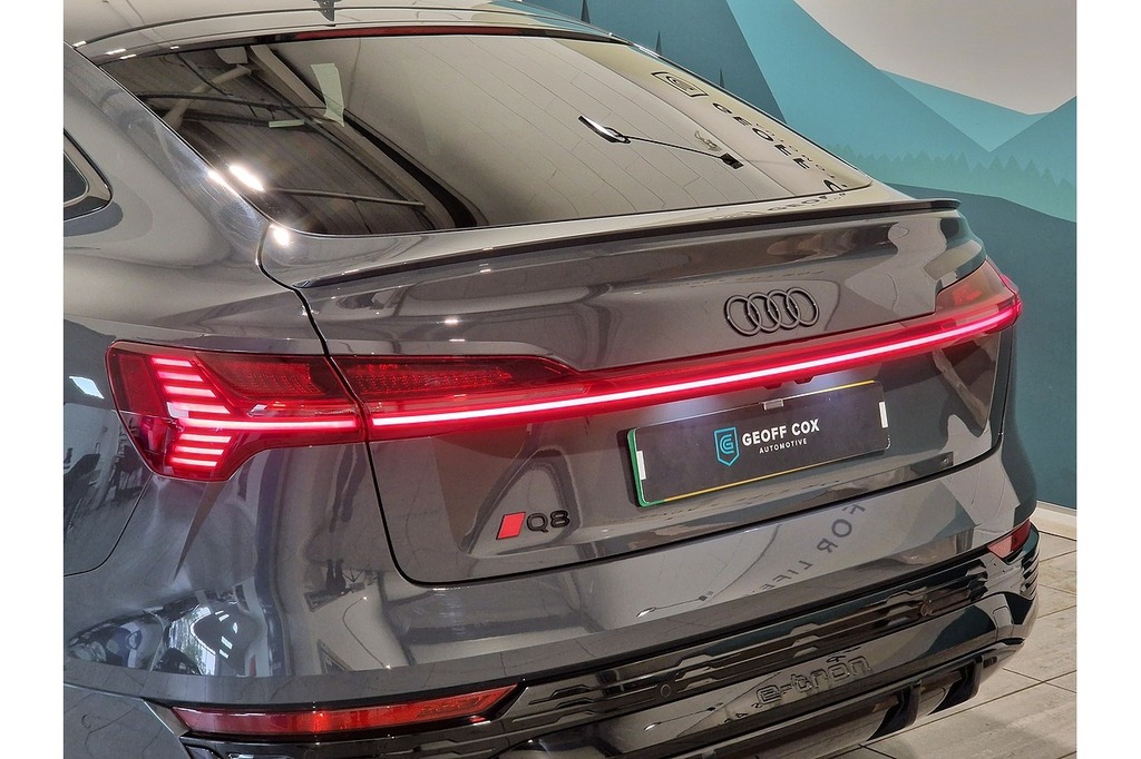 Audi Q8 e tron Audi Q8 Sportback Black Edition 55 E-tron Quattro Blue #15