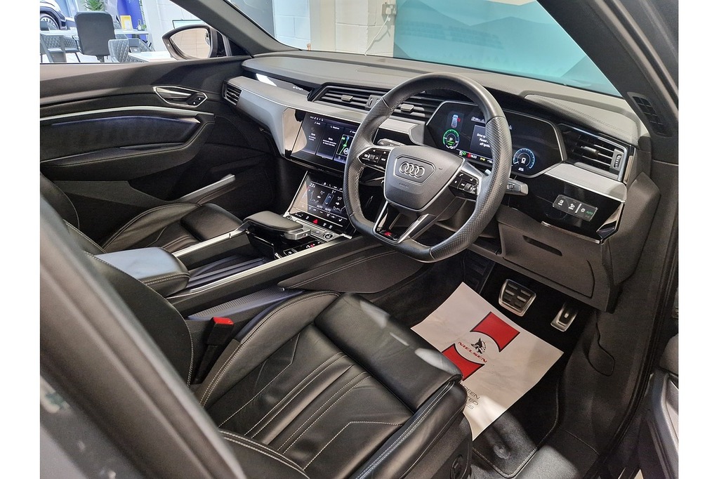 Audi Q8 e tron Audi Q8 Sportback Black Edition 55 E-tron Quattro Blue #55