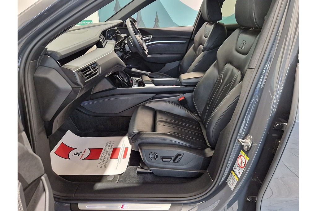 Audi Q8 e tron Audi Q8 Sportback Black Edition 55 E-tron Quattro Blue #45