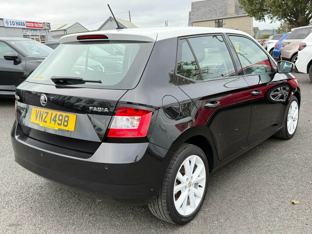 Skoda Fabia 1.2 Tsi 90 Se L VNZ1498 Black #4