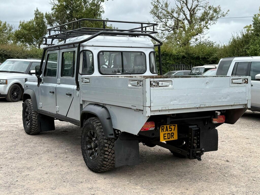 Land Rover Defender 130 130 2.4 White #7