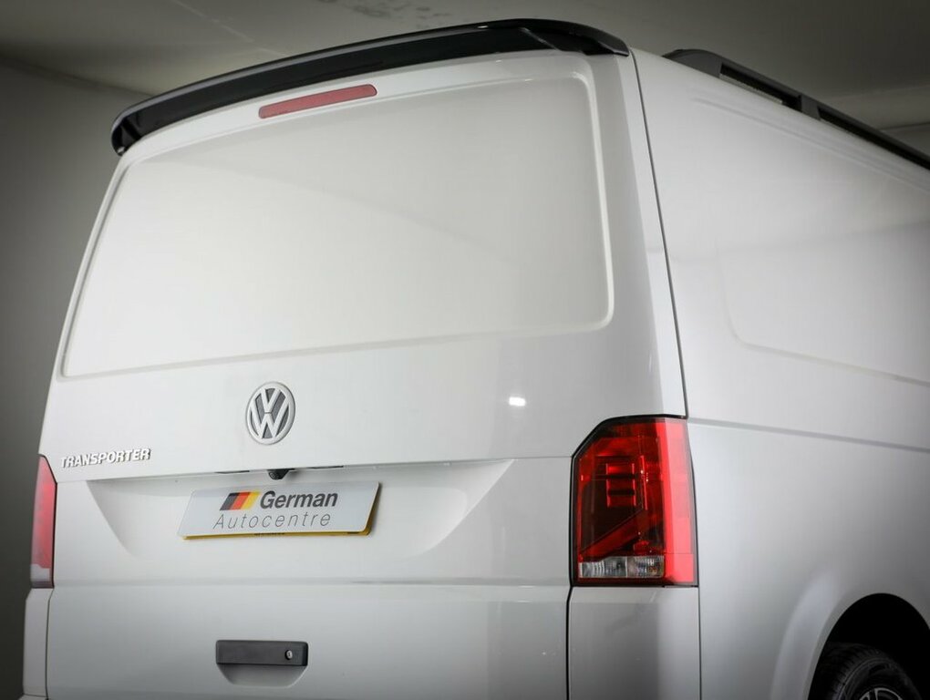 Volkswagen Transporter 2L Highline BP21WKA White #2