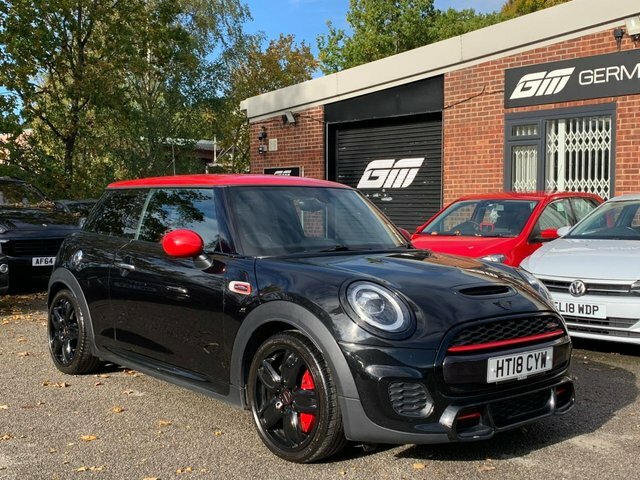 Mini Hatch 2.0 John Cooper Works Black