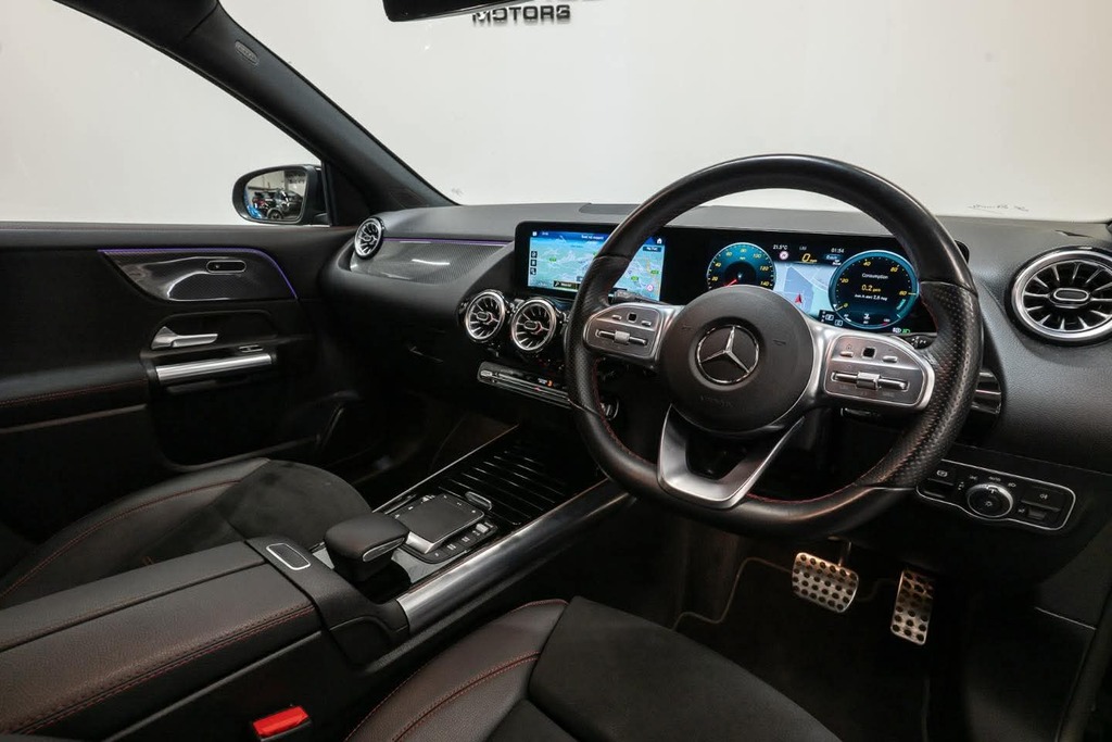 Mercedes-Benz GLA Class 2.0 220D Amg Night Ed Prem Plus #2