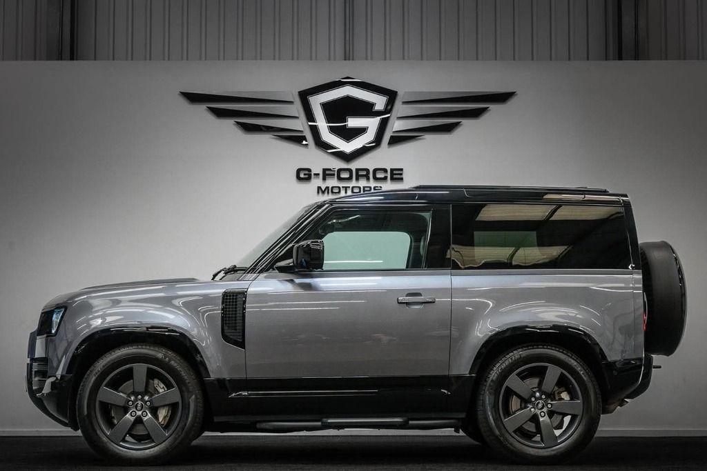 Land Rover 90 3.0 D300 X-dynamic Hse 4Wd #6