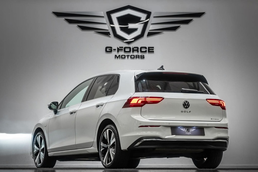Volkswagen Golf 1.5 Tsi Ehybrid Style Hybrid.