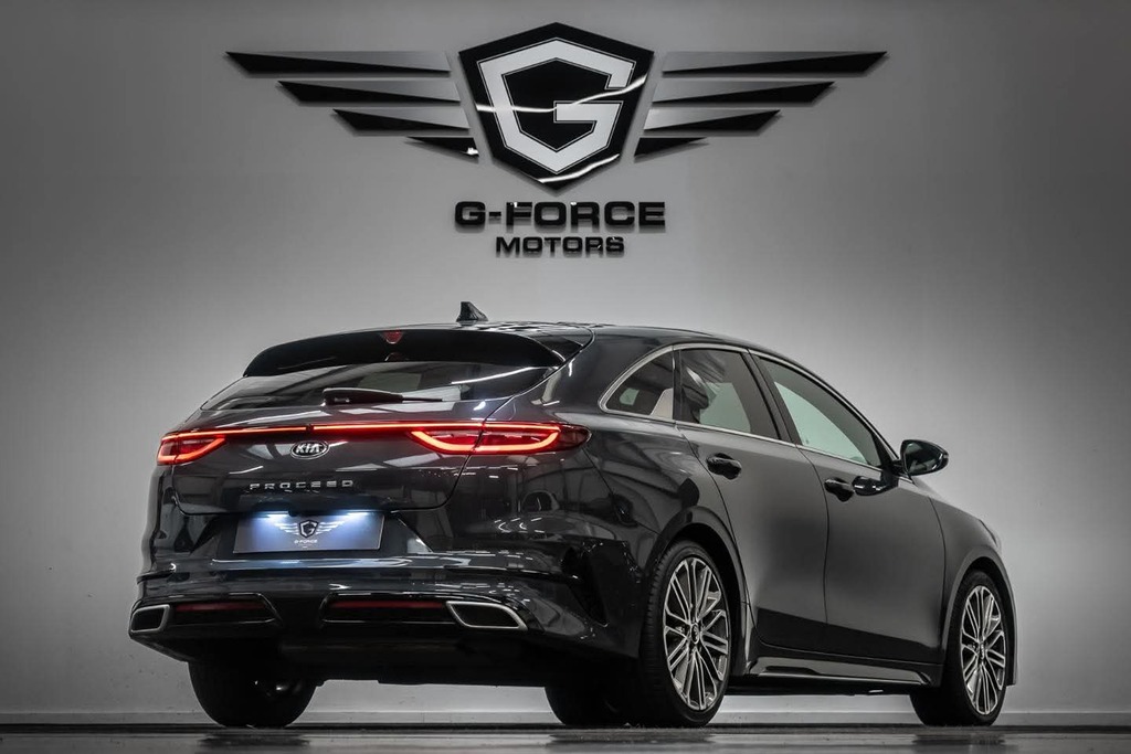 Kia Proceed 1.4 T-gdi Gt-line S Shooting Brake. 