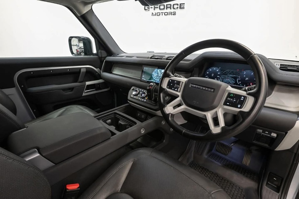 Land Rover Defender 90 3.0 D250 Se #2
