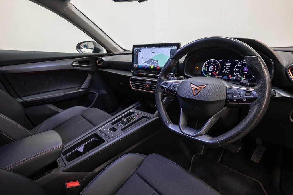 Cupra Formentor 1.5Tsi V1 5Dr.   #2