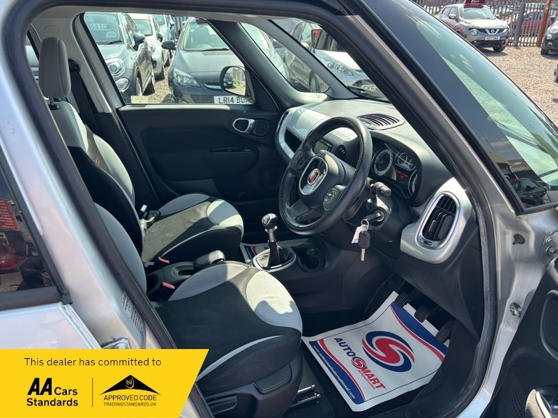 Fiat 500L Pop Starulez Complaint63k Miles Black #2
