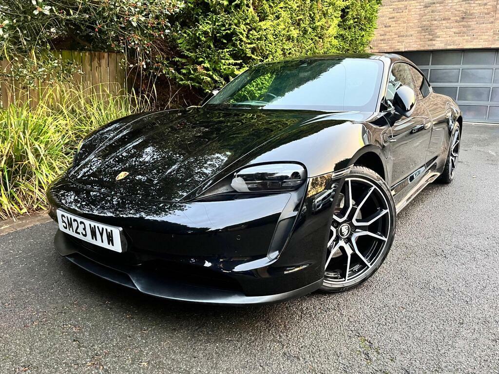 Porsche Taycan Performance Plus 93.4Kwh Rwd Black