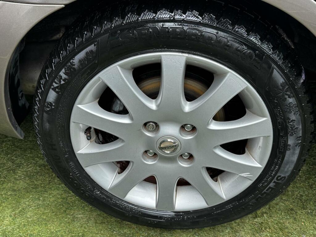 Nissan Almera Hatchback Blue #54