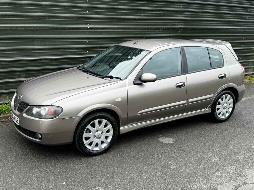 Nissan Almera Hatchback Blue #23