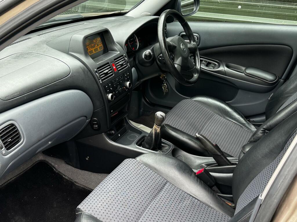 Nissan Almera Hatchback Blue #63