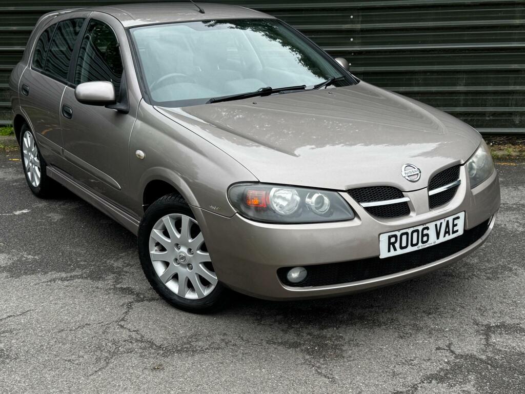 Nissan Almera Hatchback Blue #6