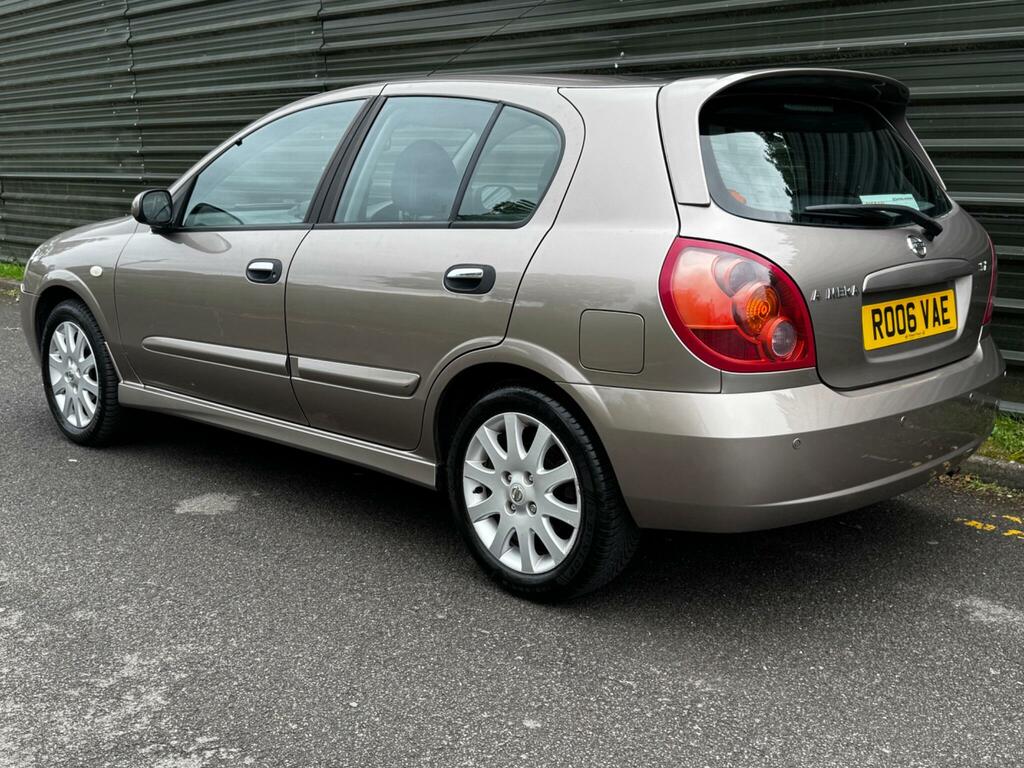 Nissan Almera Hatchback Blue #27