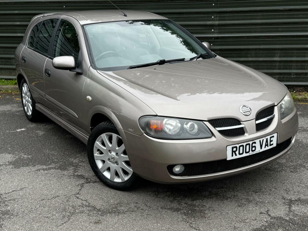 Nissan Almera Hatchback Blue #9