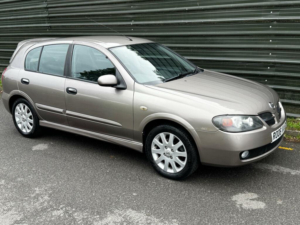Nissan Almera Hatchback Blue #11