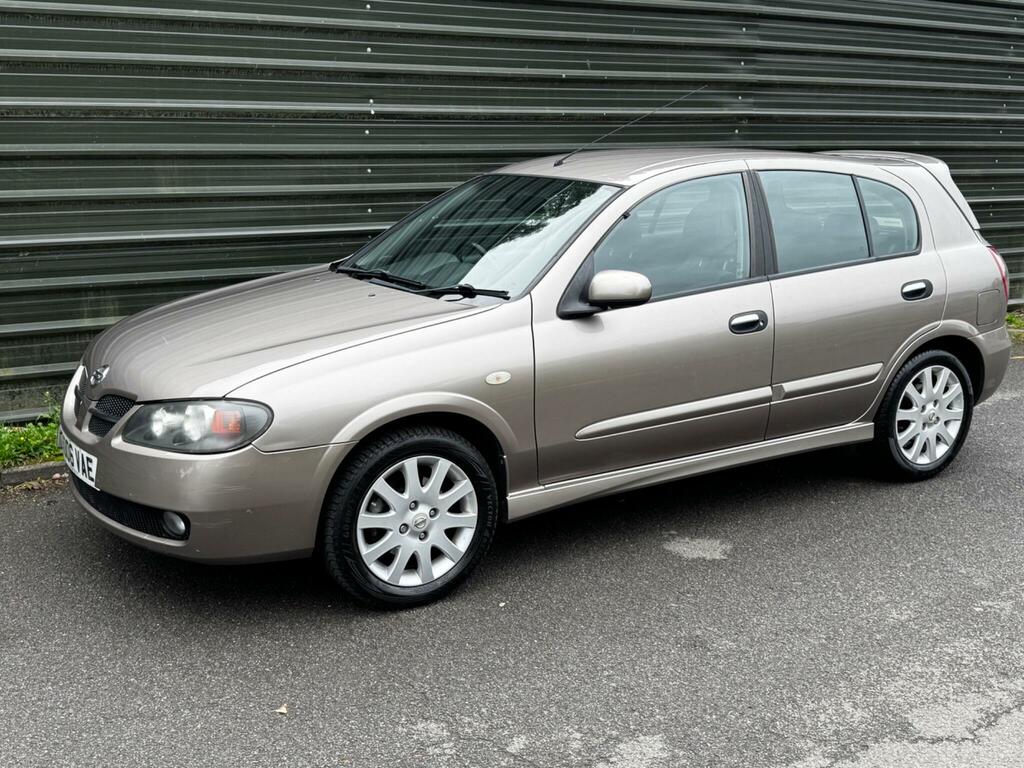 Nissan Almera Hatchback Blue #24