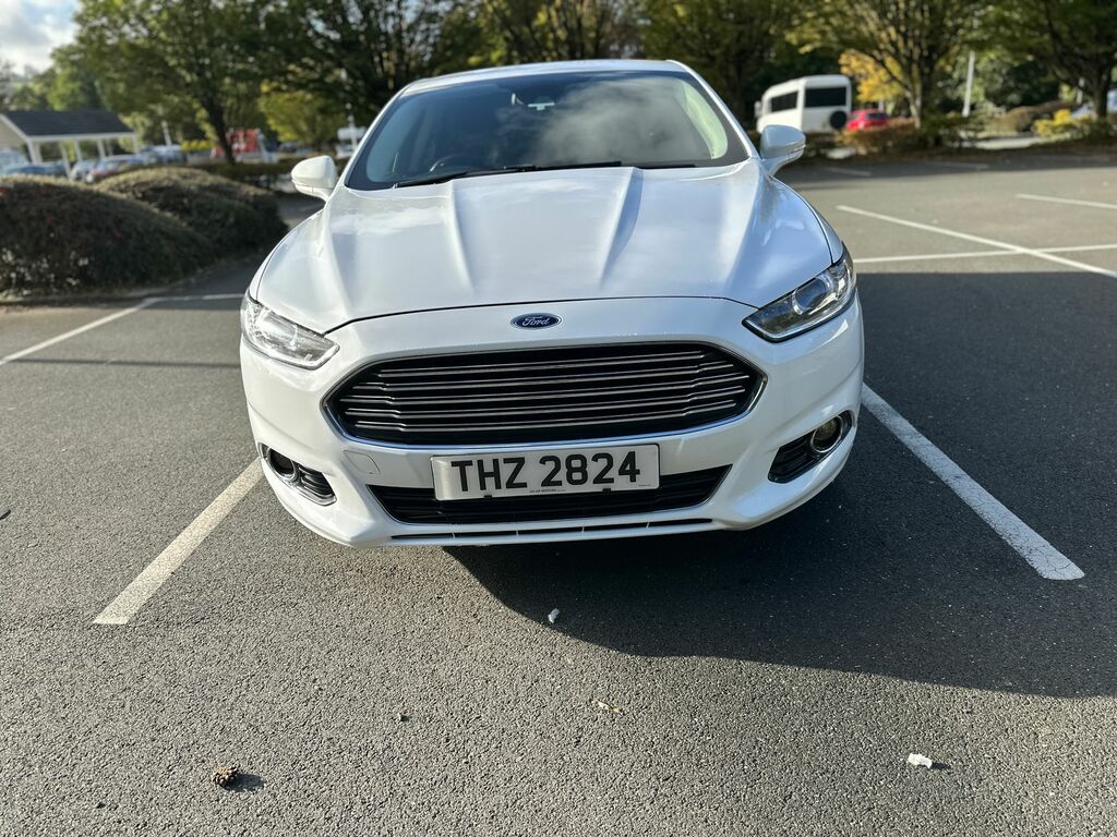 Ford Mondeo 2.0L Titanium Tdci Hatchback Eur White #4