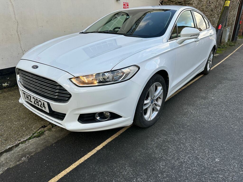Ford Mondeo 2.0L Titanium Tdci Hatchback Eur White