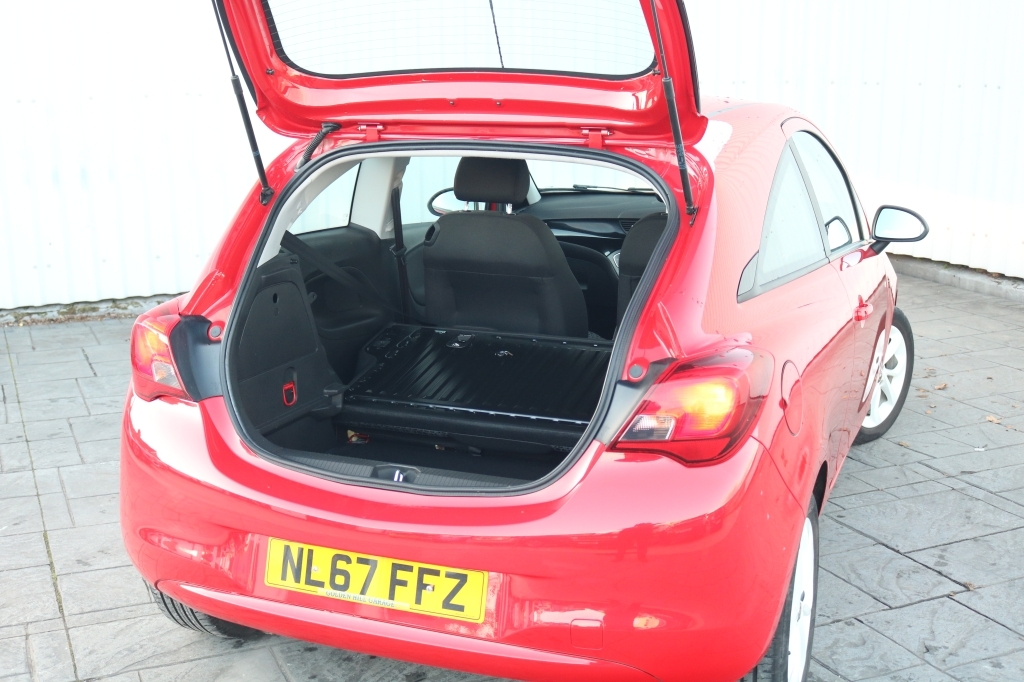 Vauxhall Corsa Hatchback 1.4 Sting NL67FFZ Red #6