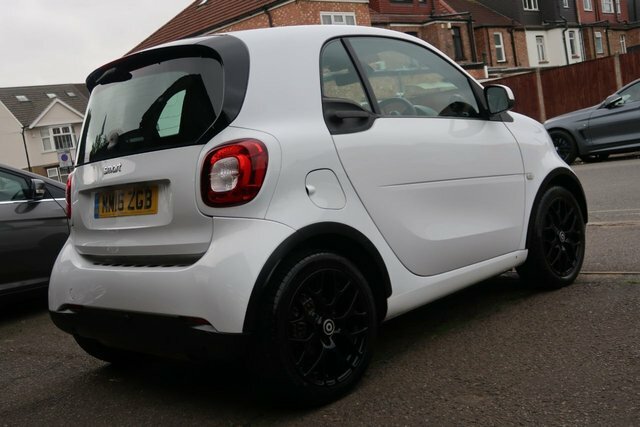 Smart Fortwo Coupe 2016 1.0 Edition White Coupe Twinamic E MM16ZGB White #3