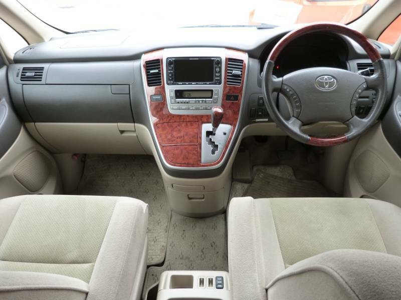 Toyota Alphard Ms 3.0I Black #10
