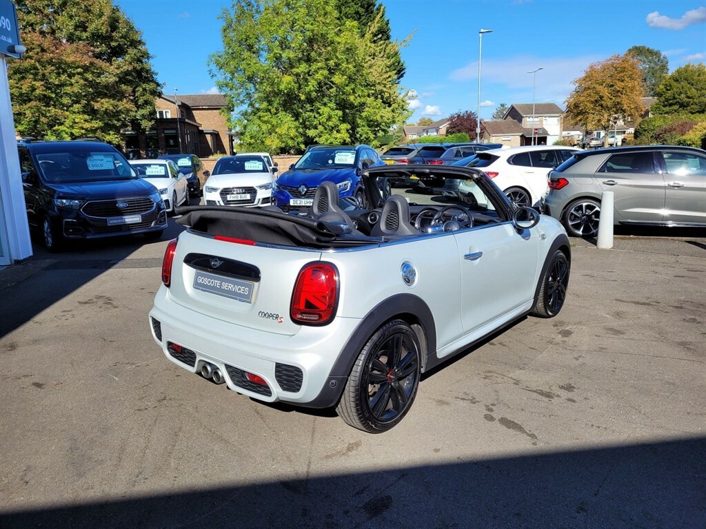 Mini Convertible 2.0 Cooper S Steptronic Euro 6 Ss MV68AWW Silver #3