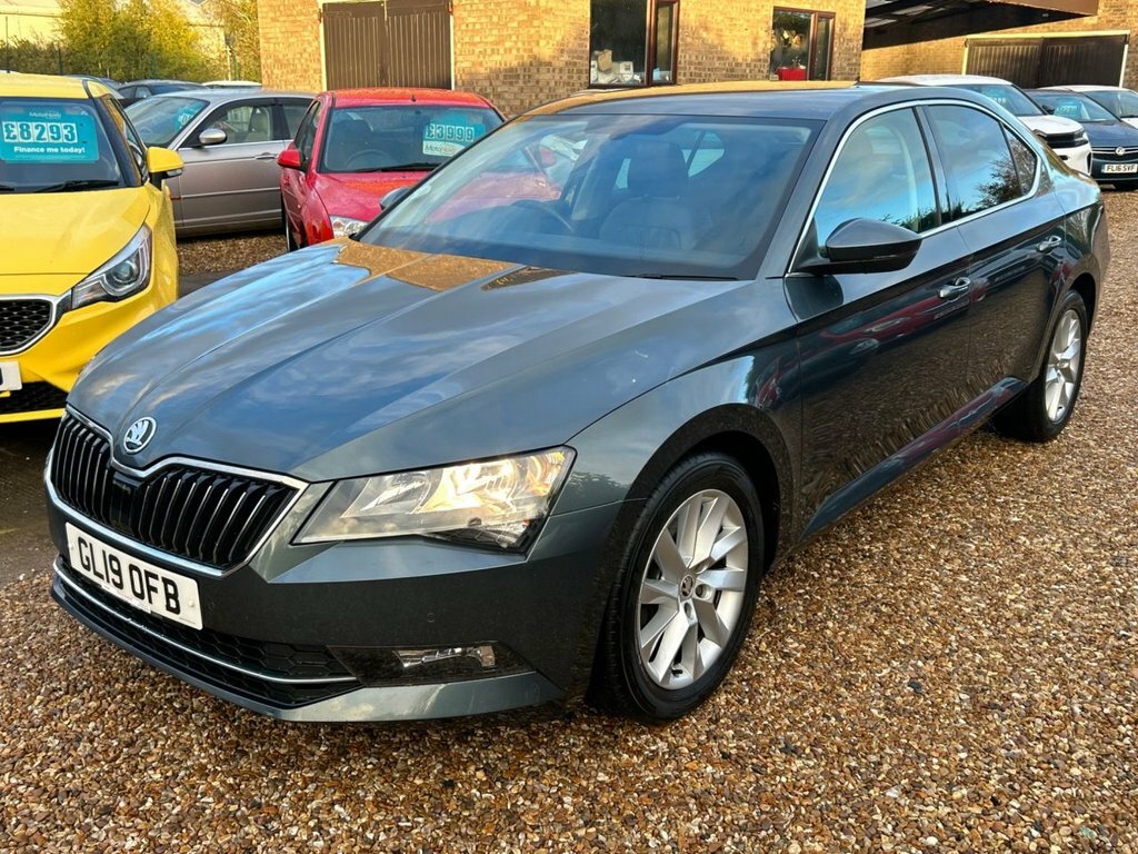 Skoda Superb 1.5 Tsi Act Se Technology Hatchback Man GL19OFB Grey #3